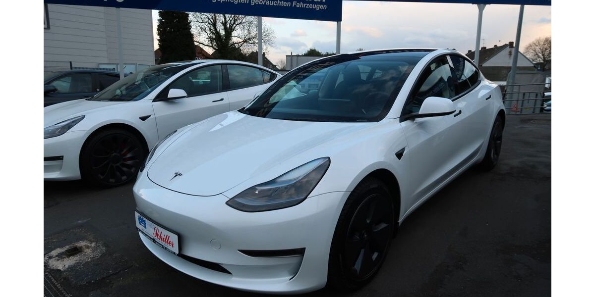 Tesla Model 3 47.700 km 32.900 &euro; Bochum 44803
